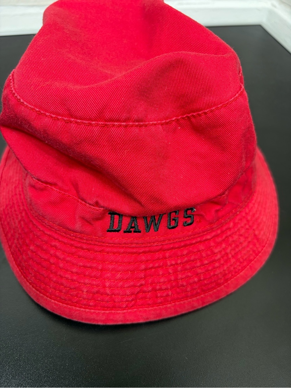 Nike‎ Georgia Bulldogs DAWGS Reversible Bucket Hat Red Camo NCAA Licensed S/M